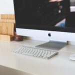 Cum să-ți organizezi spațiul de lucru pentru a crește productivitatea zilnică